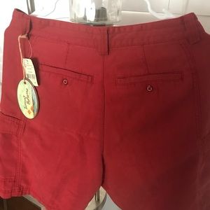 Men’s Tommy Bahama Shorts NWT Size 30